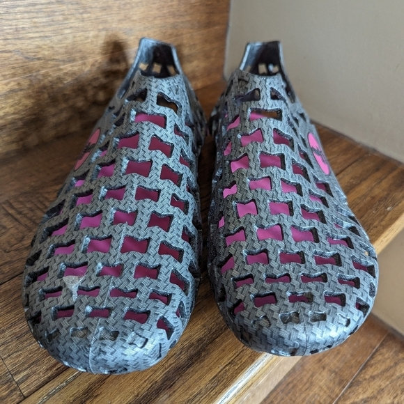 Gator Wader water Shoes - Maze 1.0 Women's silver +- size 10-10.5 - Picture 11 of 17